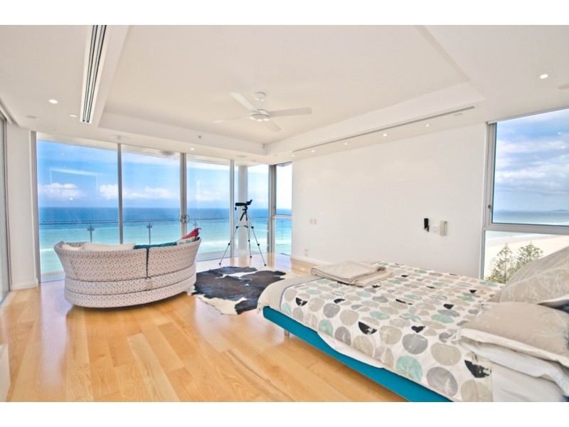 15 ‘Vogue’, 5 Broadbeach Boulevard, Broadbeach QLD 4218