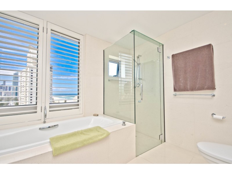 15 ‘Vogue’, 5 Broadbeach Boulevard, Broadbeach QLD 4218
