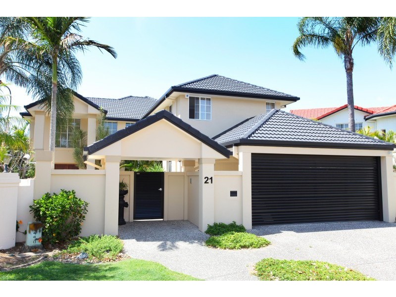 21 Cheval Court, Benowa Waters QLD 4217