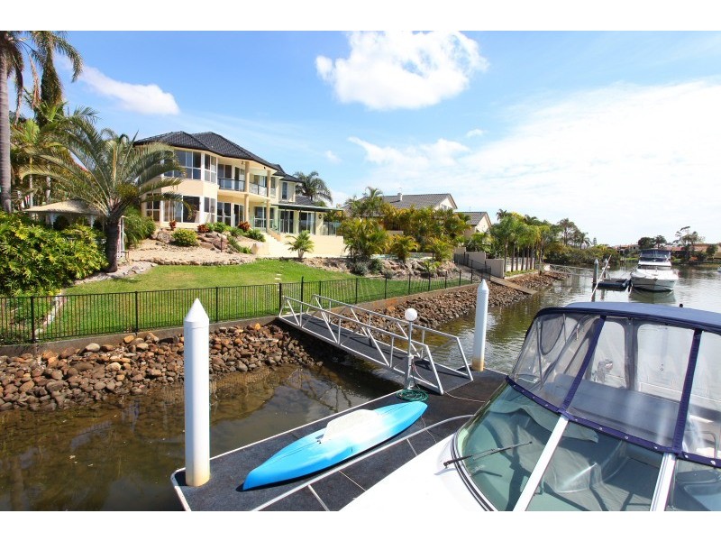 21 Cheval Court, Benowa Waters QLD 4217