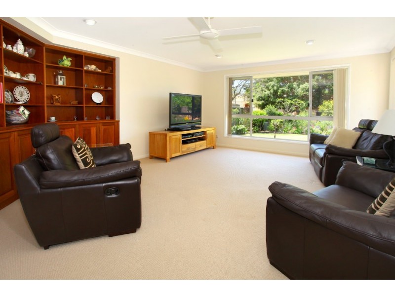 121 Port Jackson Blvd, Clear Island Waters QLD 4226