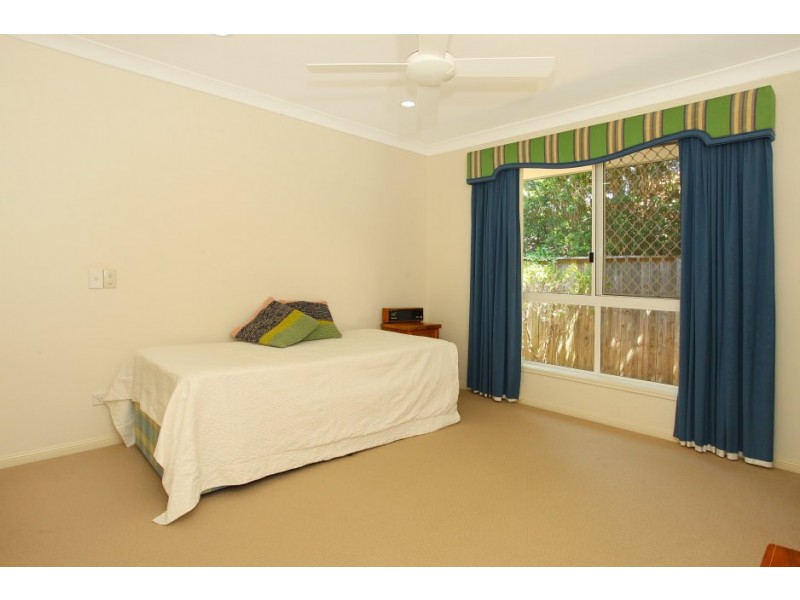 121 Port Jackson Blvd, Clear Island Waters QLD 4226