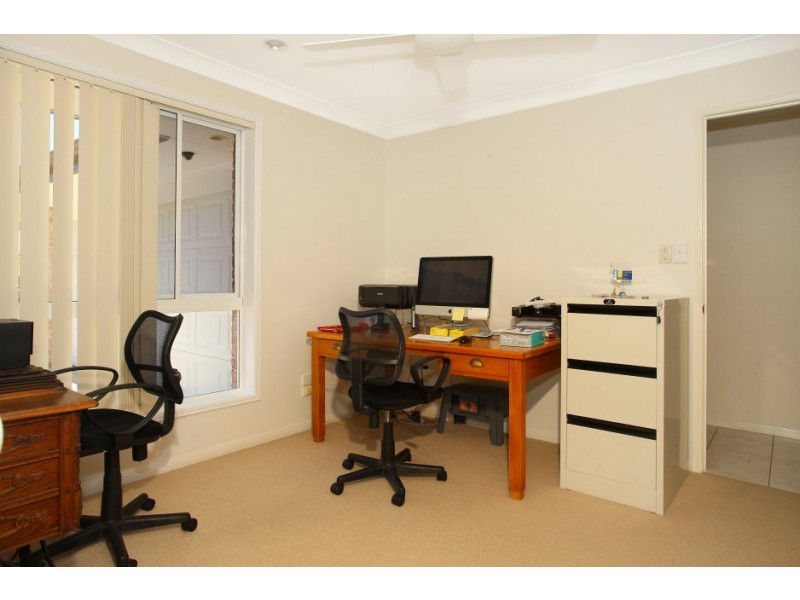 121 Port Jackson Blvd, Clear Island Waters QLD 4226