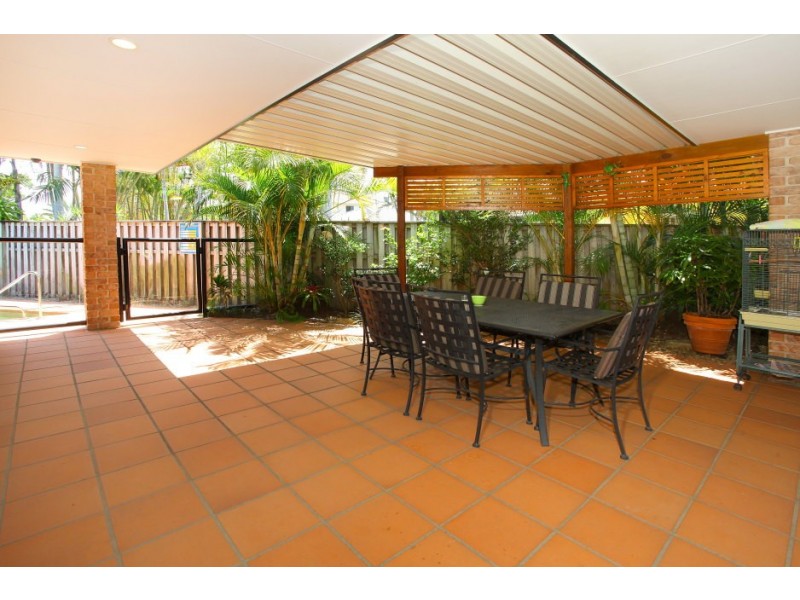 121 Port Jackson Blvd, Clear Island Waters QLD 4226