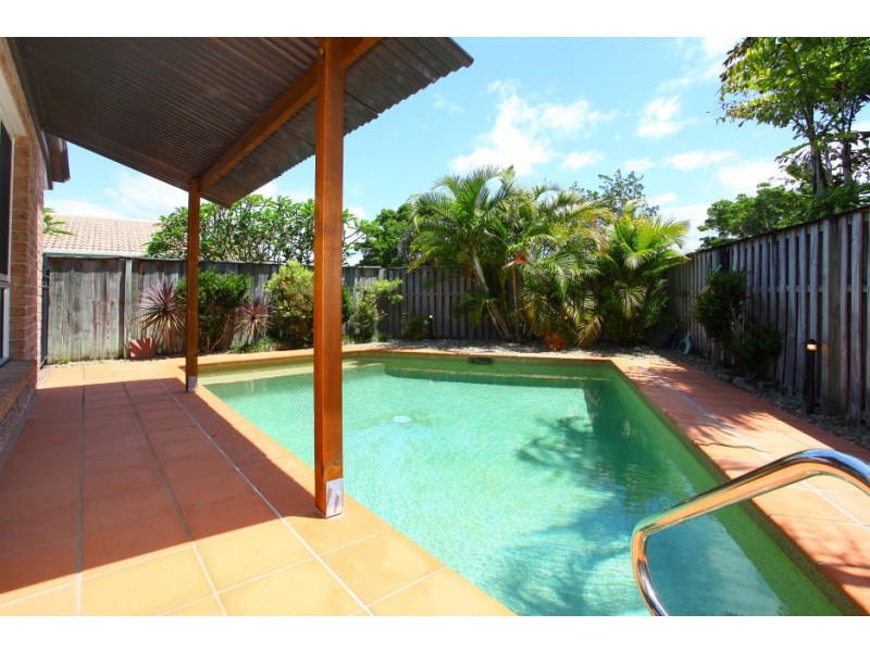 121 Port Jackson Blvd, Clear Island Waters QLD 4226