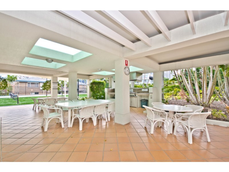95 (17i) ‘Carmel By The Sea’, 177 Old Burleigh Road, Broadbeach QLD 4218