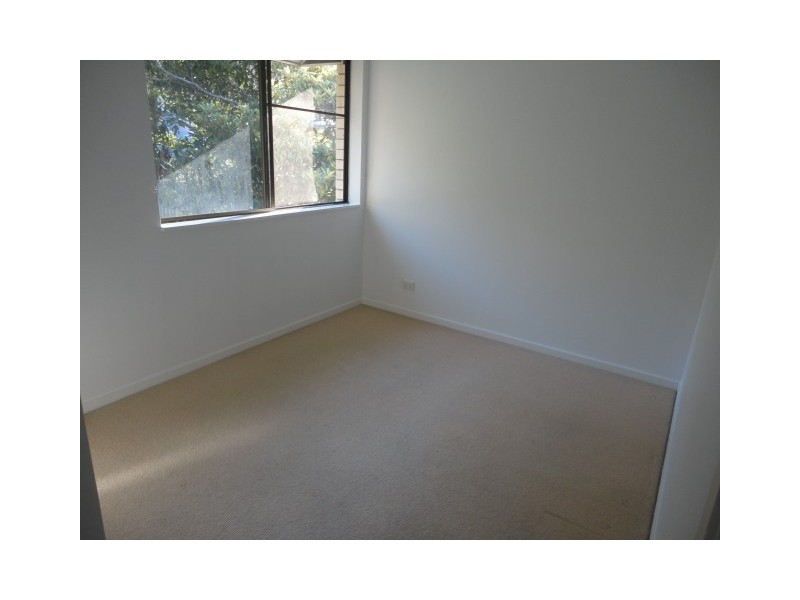 4/22 Ewart St, Burleigh Heads QLD 4220