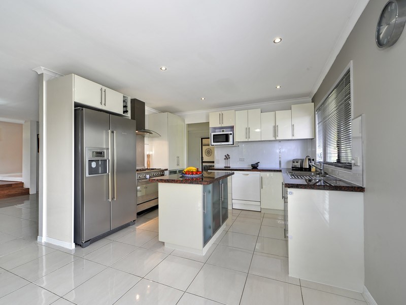 1 Bilgola Place, Robina QLD 4226