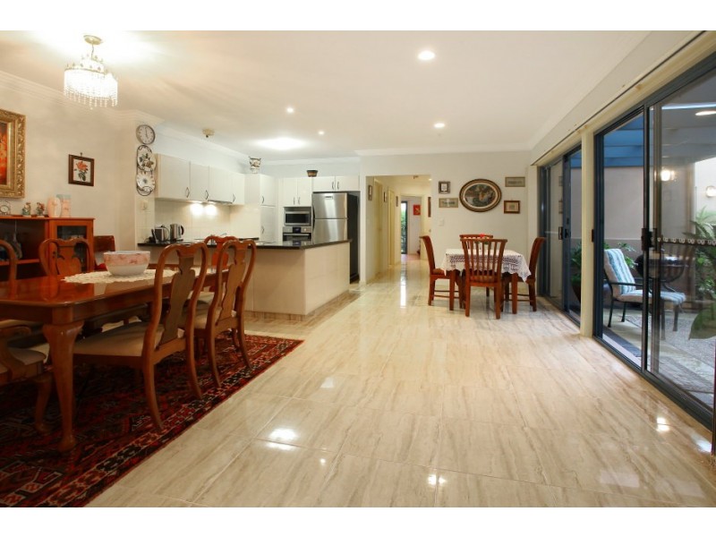 17 ‘Lake Hills’ 117 Palm Meadows Drive, Carrara QLD 4211