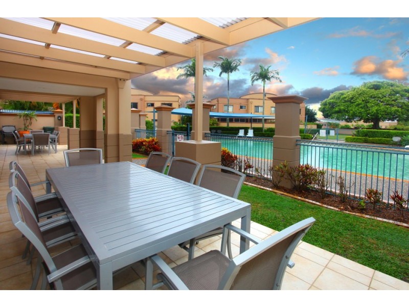 17 ‘Lake Hills’ 117 Palm Meadows Drive, Carrara QLD 4211