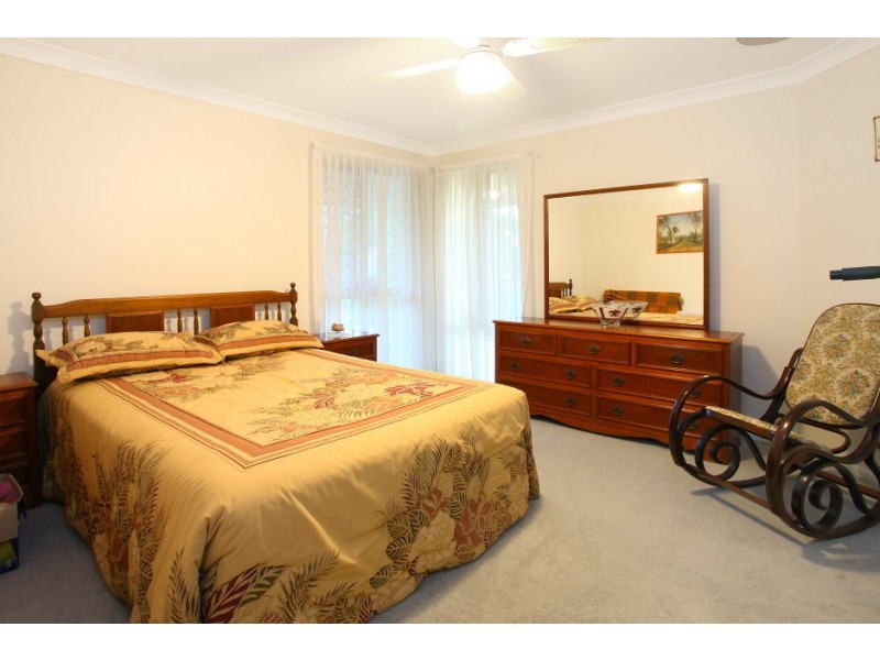 4 Wattle Glen Place, Robina QLD 4226