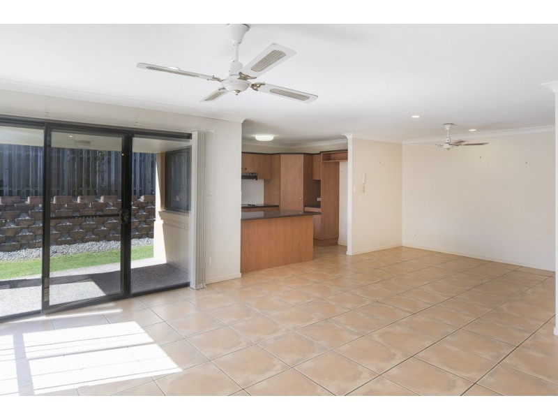 33/95-105 Arundel Drive, Arundel QLD 4214