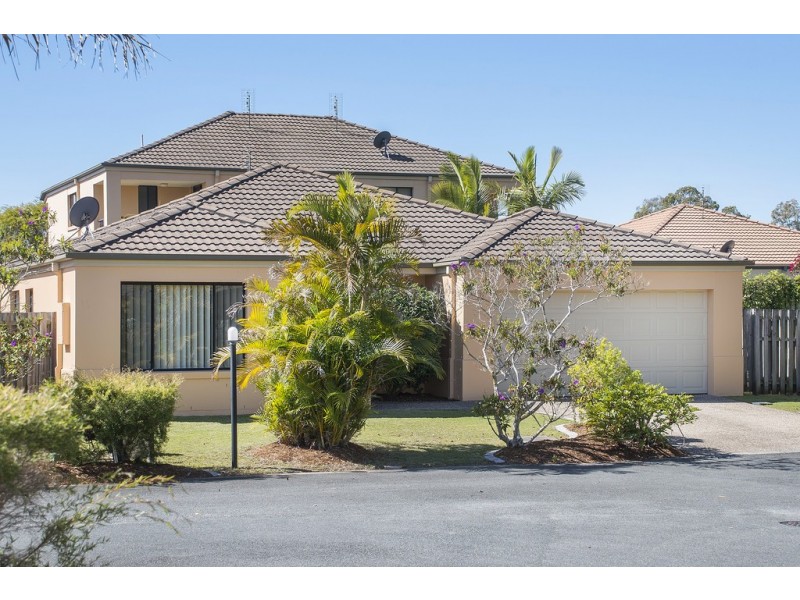 33/95-105 Arundel Drive, Arundel QLD 4214