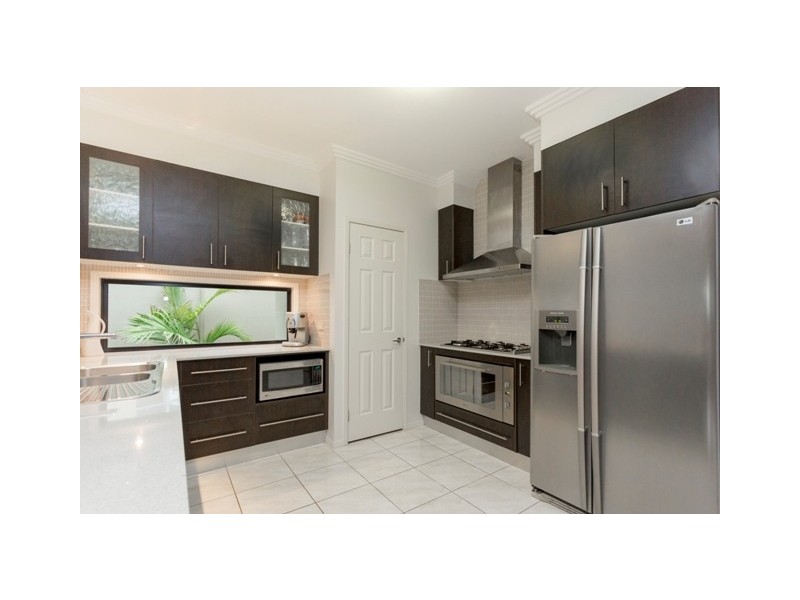 2857 Virginia Drive, Hope Island QLD 4212