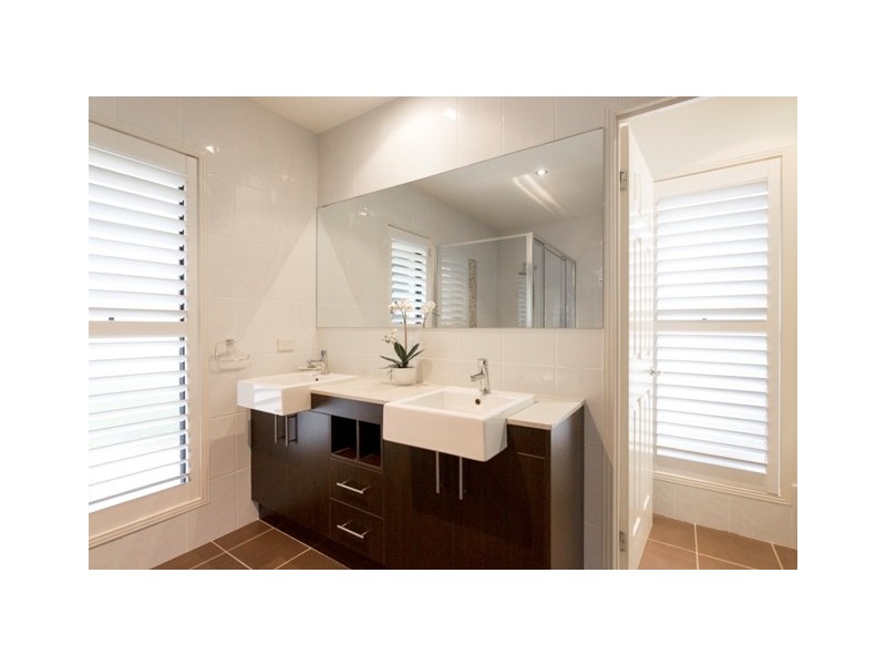2857 Virginia Drive, Hope Island QLD 4212