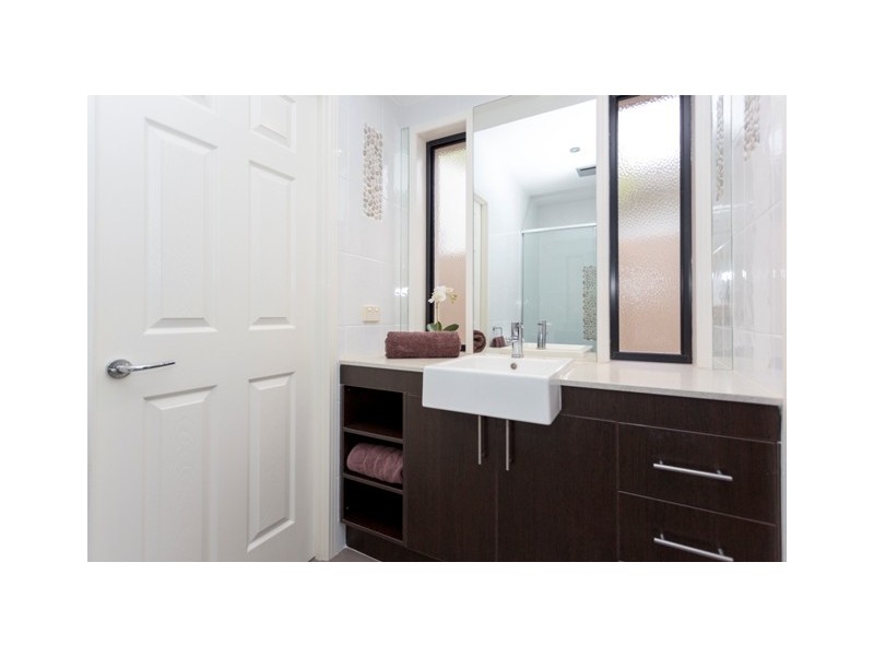 2857 Virginia Drive, Hope Island QLD 4212