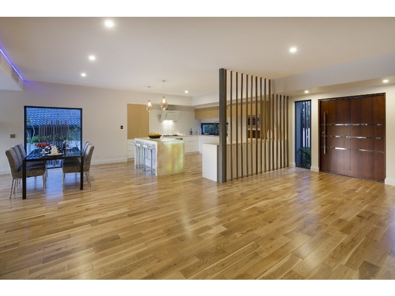 12 Neptune Court, Paradise Waters QLD 4217