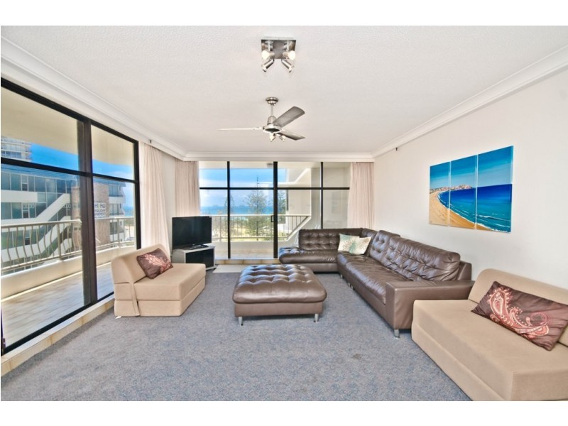 4C ‘Beach Haven’, 1 Albert Avenue, Broadbeach QLD 4218