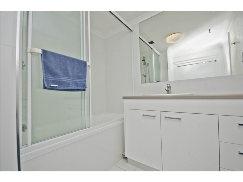 4C ‘Beach Haven’, 1 Albert Avenue, Broadbeach QLD 4218