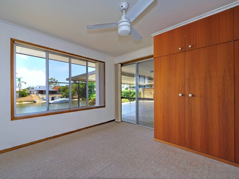 7 Binda Place, Sorrento QLD 4217