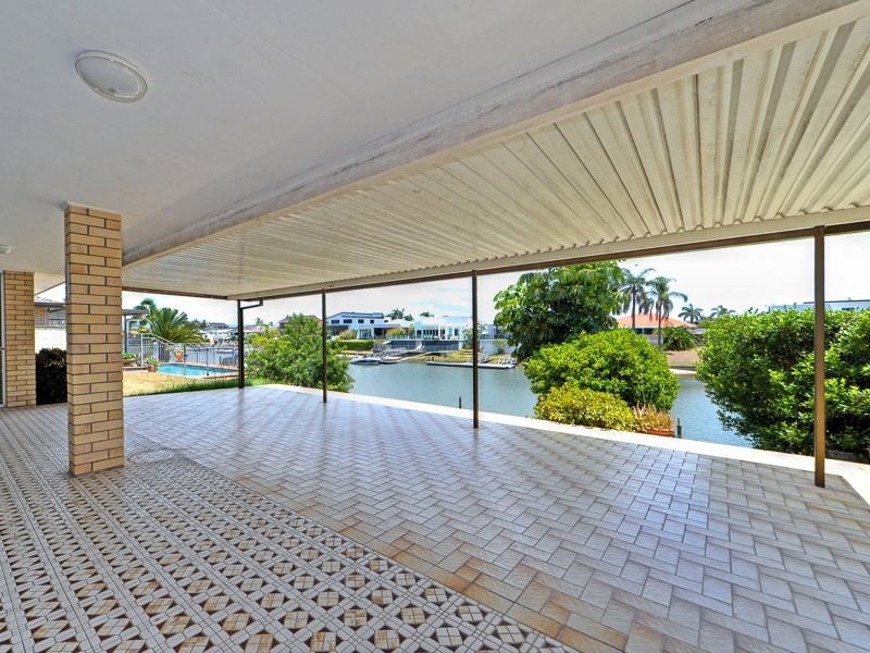 7 Binda Place, Sorrento QLD 4217