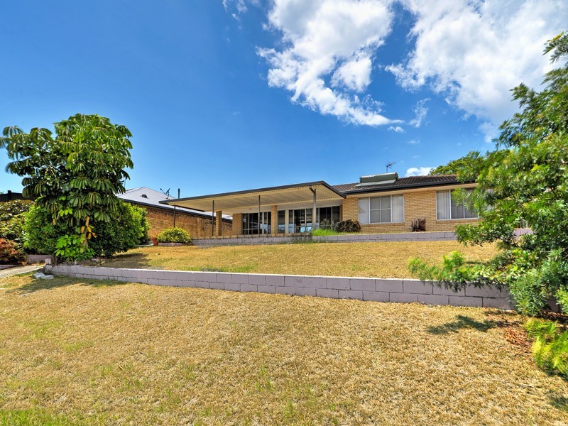 7 Binda Place, Sorrento QLD 4217