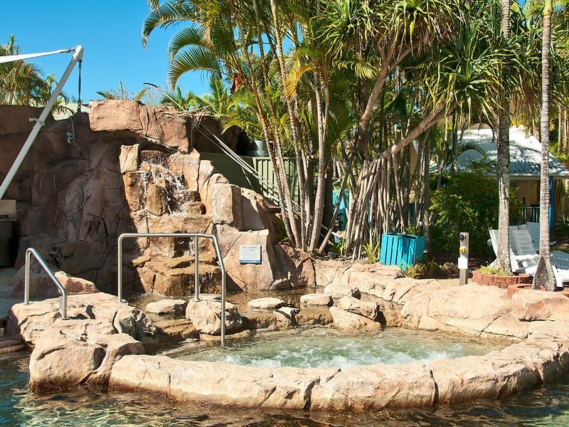 19 ‘Diamond Beach’ 10 Alexandra Ave, Mermaid Beach QLD 4218