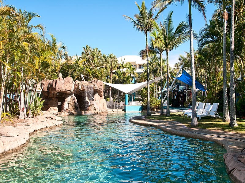 19 ‘Diamond Beach’ 10 Alexandra Ave, Mermaid Beach QLD 4218