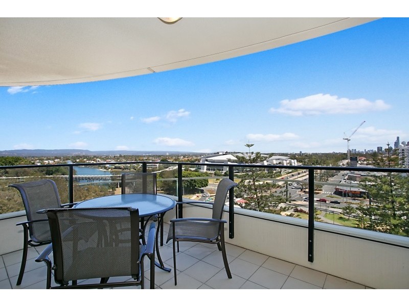 802/2685 ”Broadbeach on the Park” Gold Coast Highway, Broadbeach QLD 4218