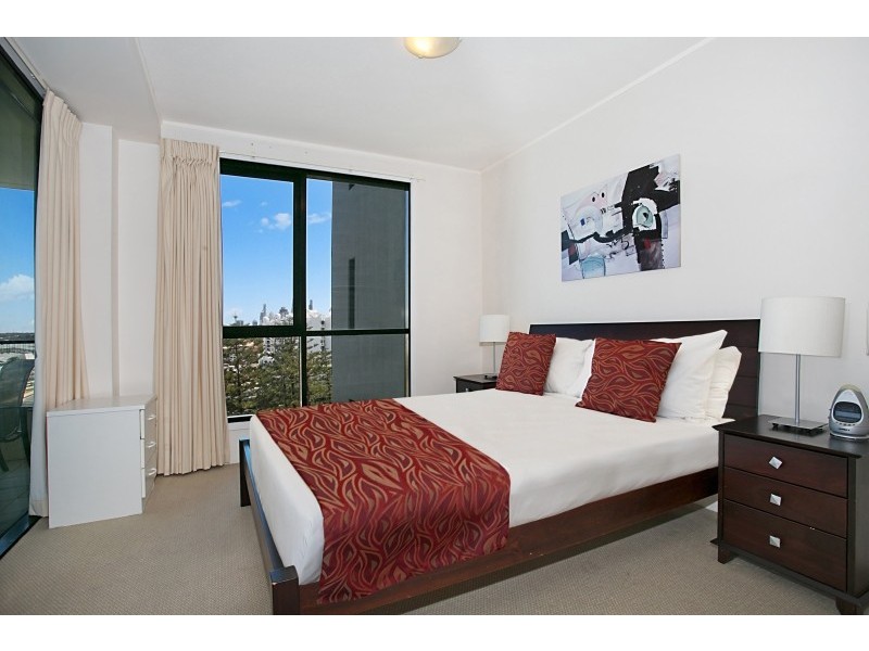 802/2685 ”Broadbeach on the Park” Gold Coast Highway, Broadbeach QLD 4218
