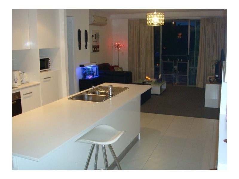 9/2 Gaven Cres, Mermaid Beach QLD 4218