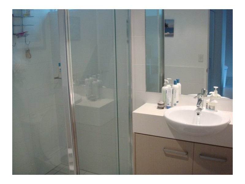 9/2 Gaven Cres, Mermaid Beach QLD 4218