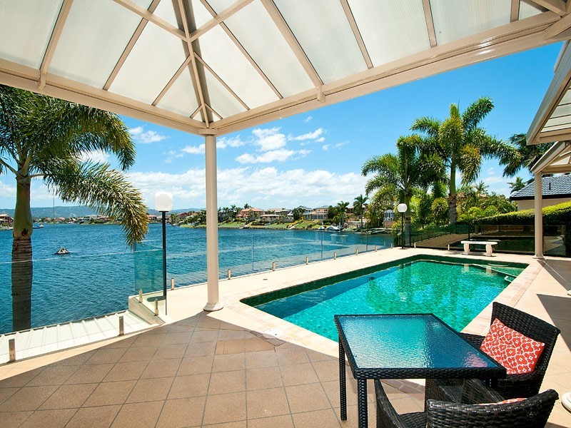 45 Cayman Drive, Clear Island Waters QLD 4226