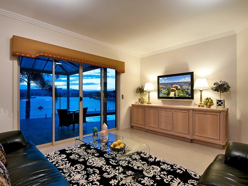 45 Cayman Drive, Clear Island Waters QLD 4226