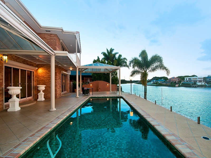 45 Cayman Drive, Clear Island Waters QLD 4226