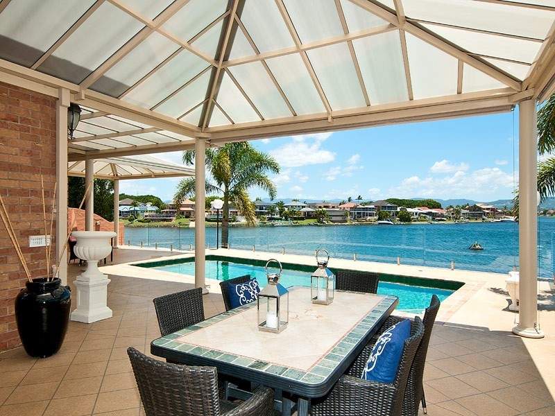 45 Cayman Drive, Clear Island Waters QLD 4226