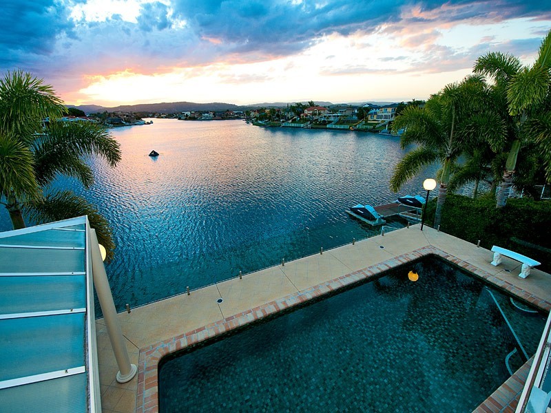 45 Cayman Drive, Clear Island Waters QLD 4226