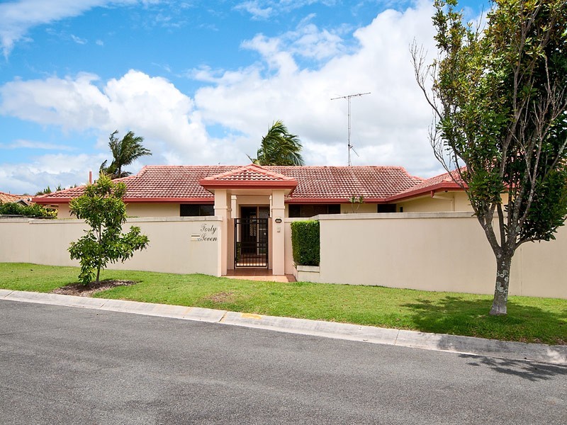 47 Claymore Crescent, Sorrento QLD 4217