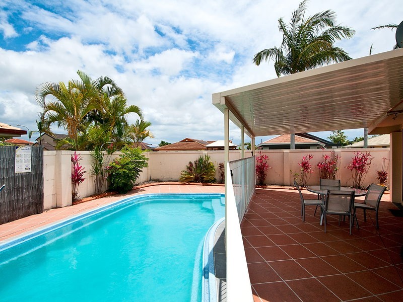 47 Claymore Crescent, Sorrento QLD 4217