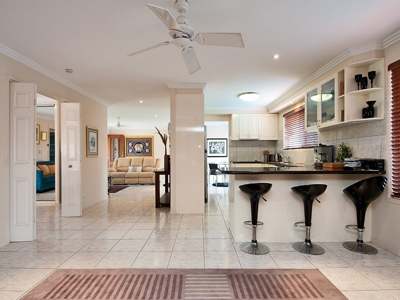 47 Claymore Crescent, Sorrento QLD 4217