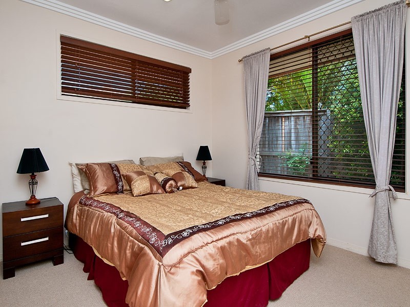 47 Claymore Crescent, Sorrento QLD 4217