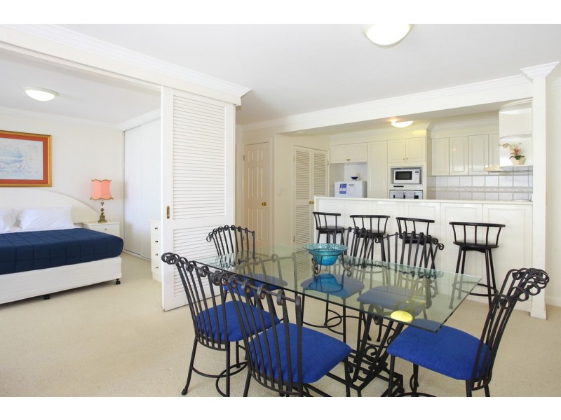 Broadbeach QLD 4218
