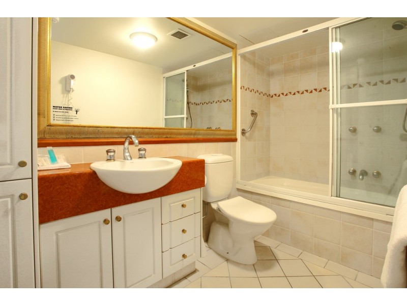Broadbeach QLD 4218