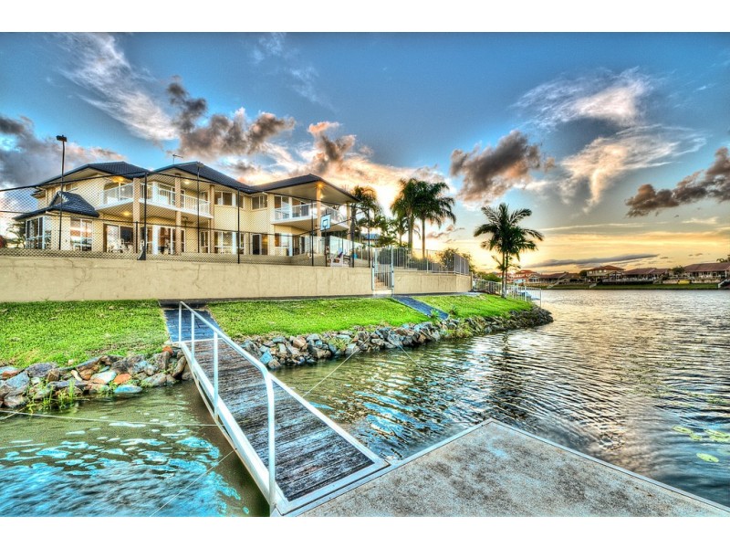 19 Tortuga Place, Clear Island Waters QLD 4226