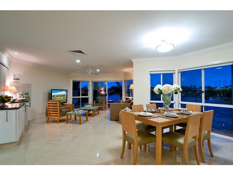 19 Tortuga Place, Clear Island Waters QLD 4226