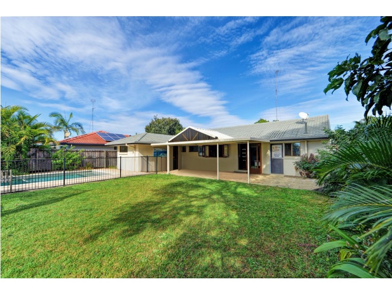 314 Rio Vista Boulevard, Mermaid Waters QLD 4218