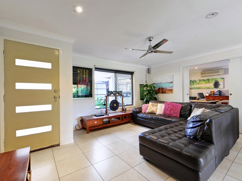 314 Rio Vista Boulevard, Mermaid Waters QLD 4218