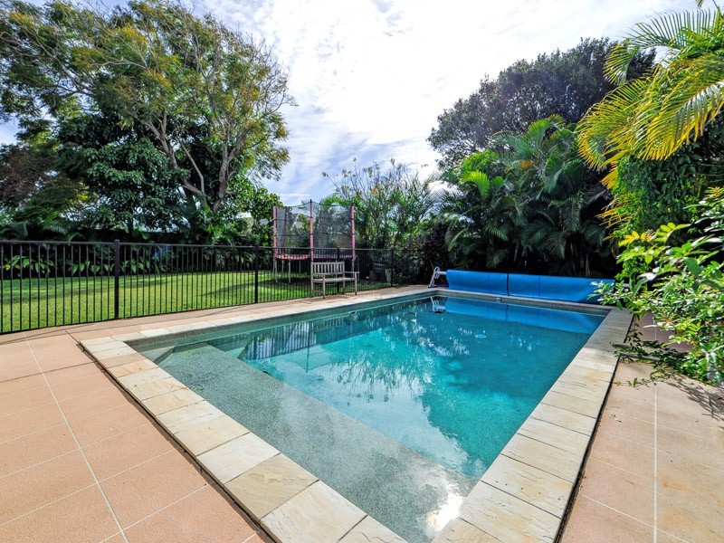 314 Rio Vista Boulevard, Mermaid Waters QLD 4218