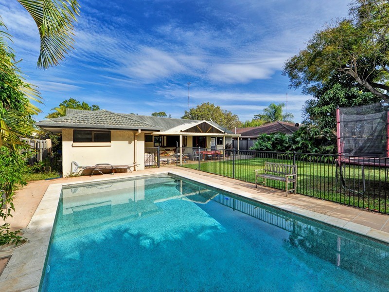 314 Rio Vista Boulevard, Mermaid Waters QLD 4218