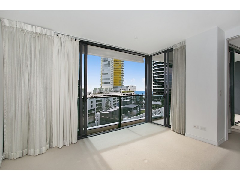 20605 ‘Oracle’ 4-26 Charles Avenue, Broadbeach QLD 4218